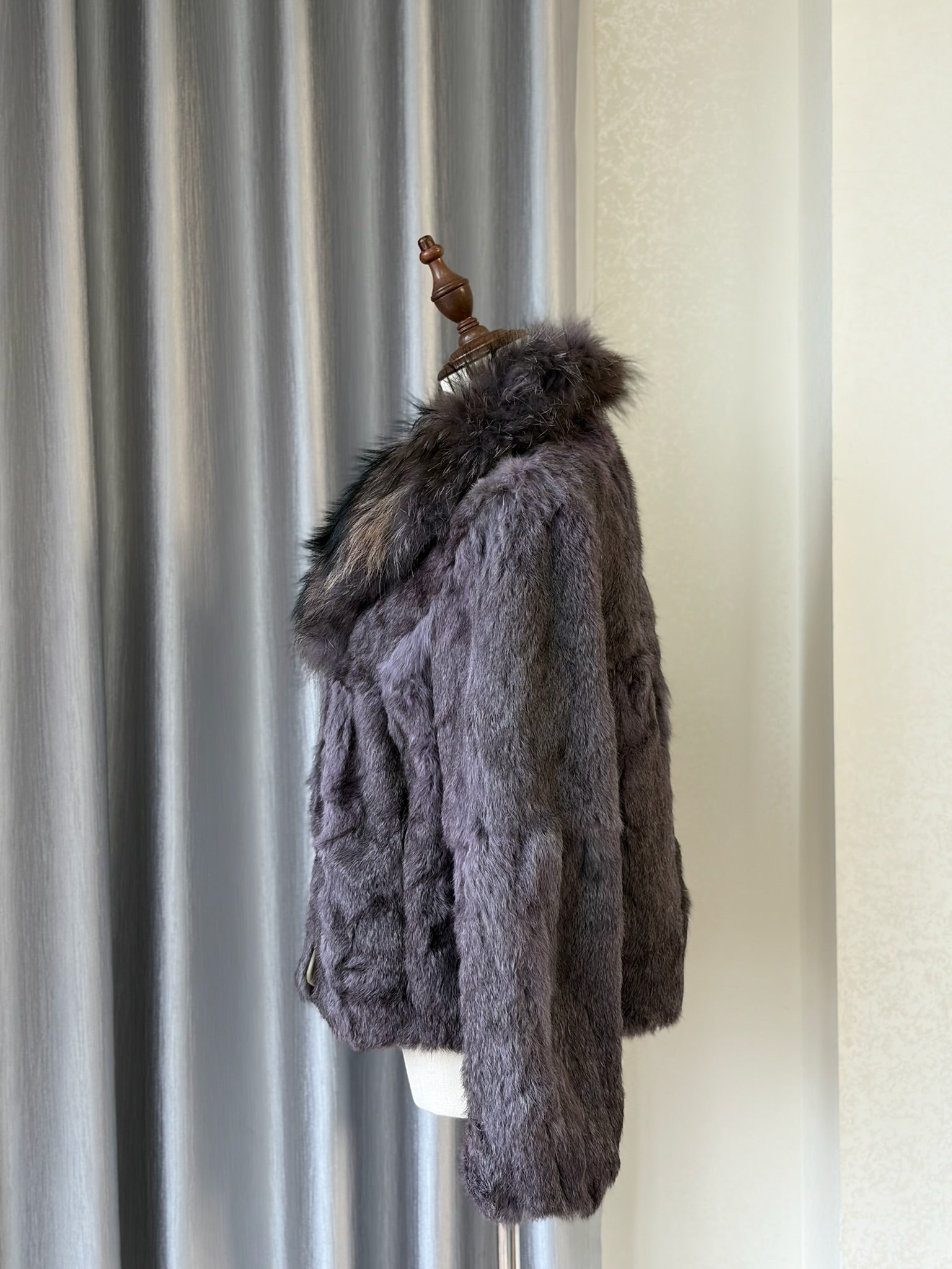 Grey-purple rabbit fur cropped jacket with oversized raccoon fur collar,