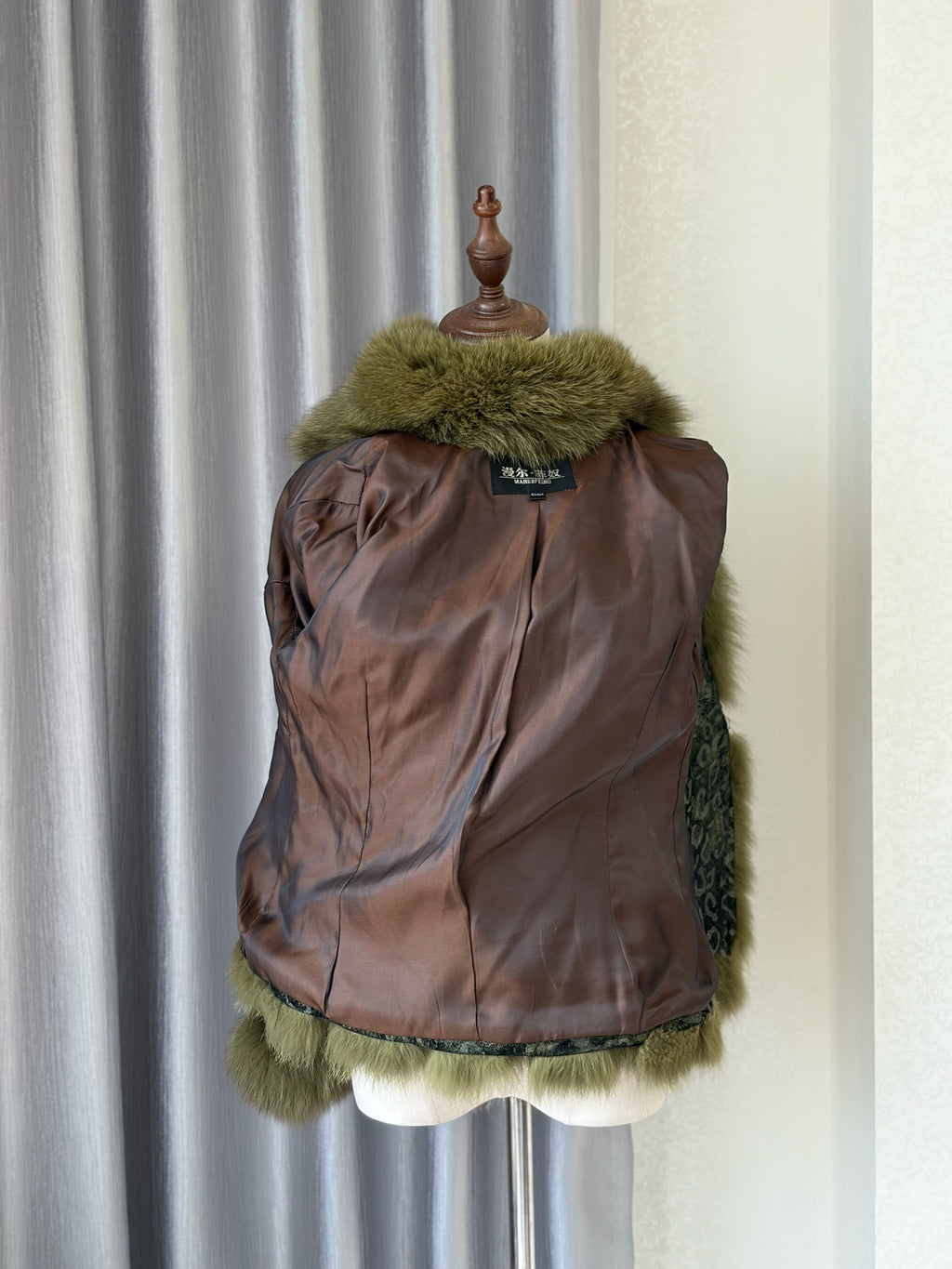 Dark green fox fur leopard print pig leather fitted leather jacket